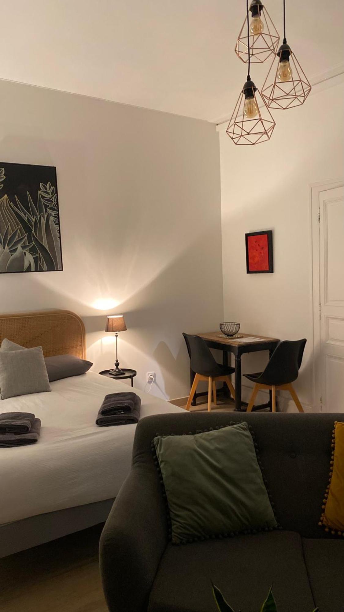 Le De Meli, Proche Centre Ville, Gare Et Thermes Apartment